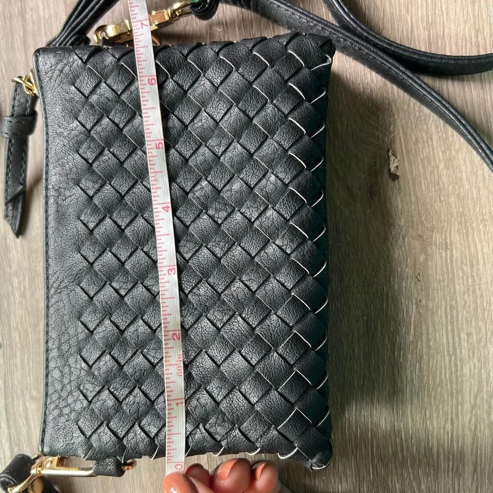 Black chevron clutch purse - Picture 9 of 10